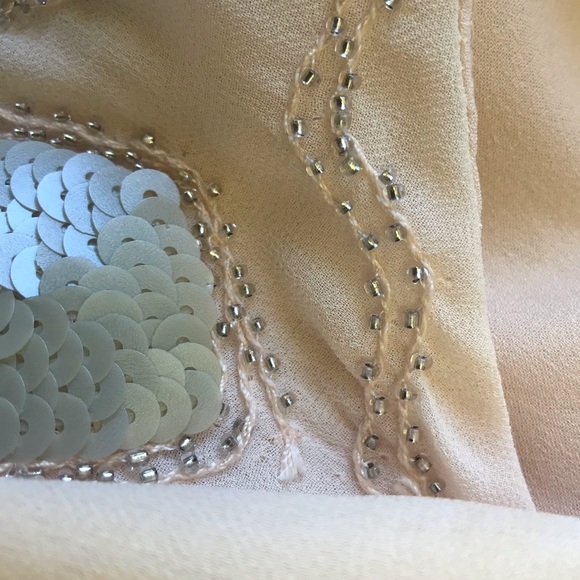 Beautiful Cream Mermaid Sequin Mini Cocktail Dress - Picture 8 of 9